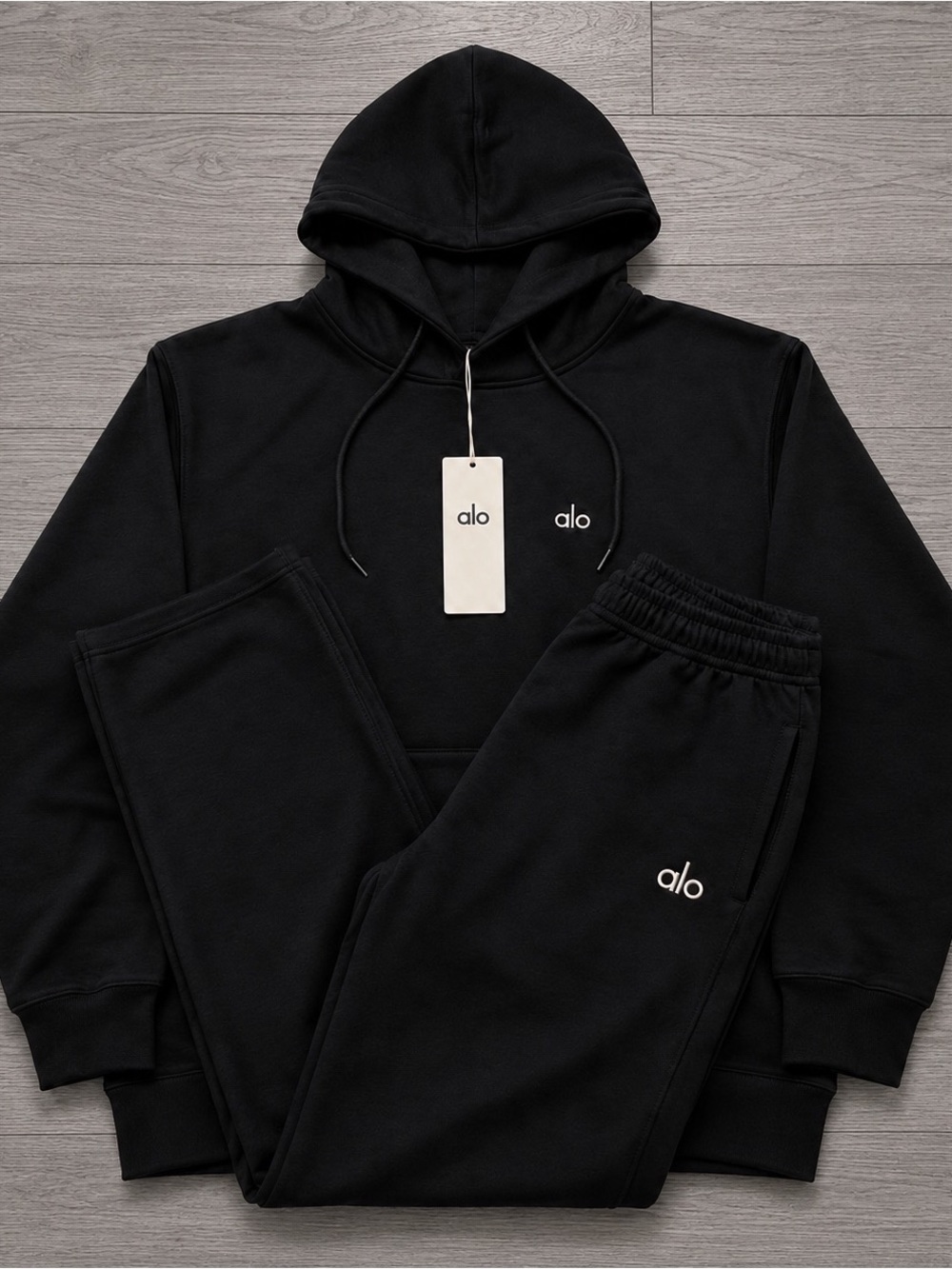 ALO Yoga Men’s Black Hoodie & Sweatpants Set